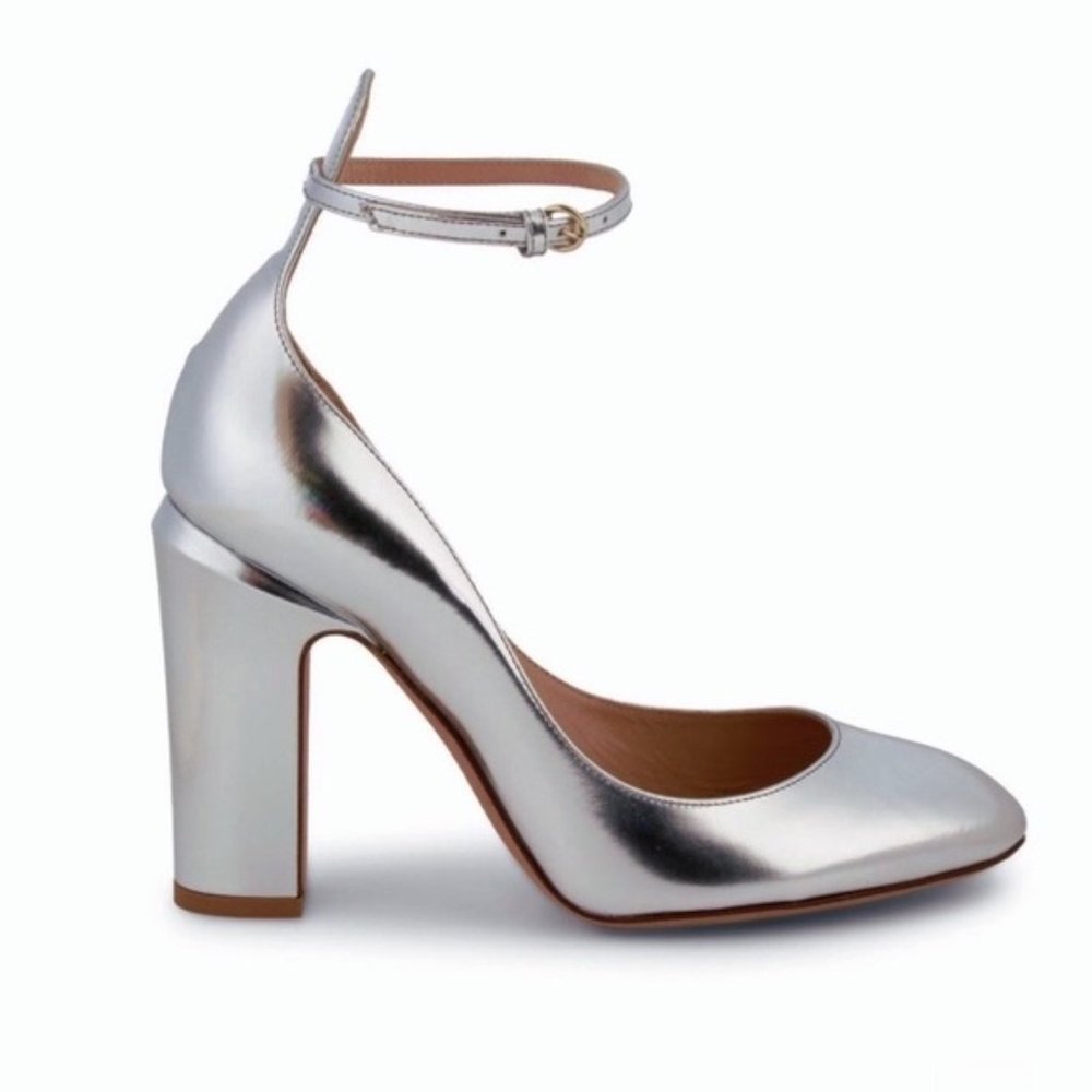 SOLD NWT VALENTINO GARAVANI Tango Leather Pumps - Picture 9 of 9